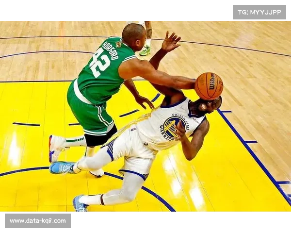 勇士快船巅峰对决 ESPN预测胜负势均力敌