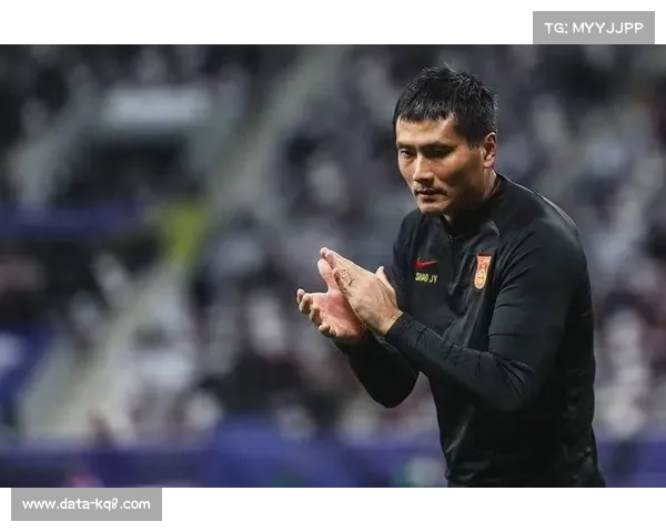 国足热身赛演练两套阵容,邵佳一考察球员备战乌兹别克 国足热身赛演练两套阵容,邵佳一考察球员备战乌兹别克